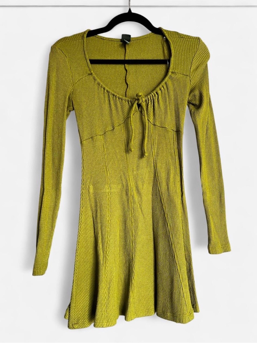 Long Sleeve Scoop Neck Green Ribbed Knit Mini Dress